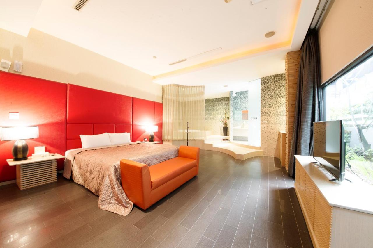 Li-Gin Motel Chiayi City Exterior foto