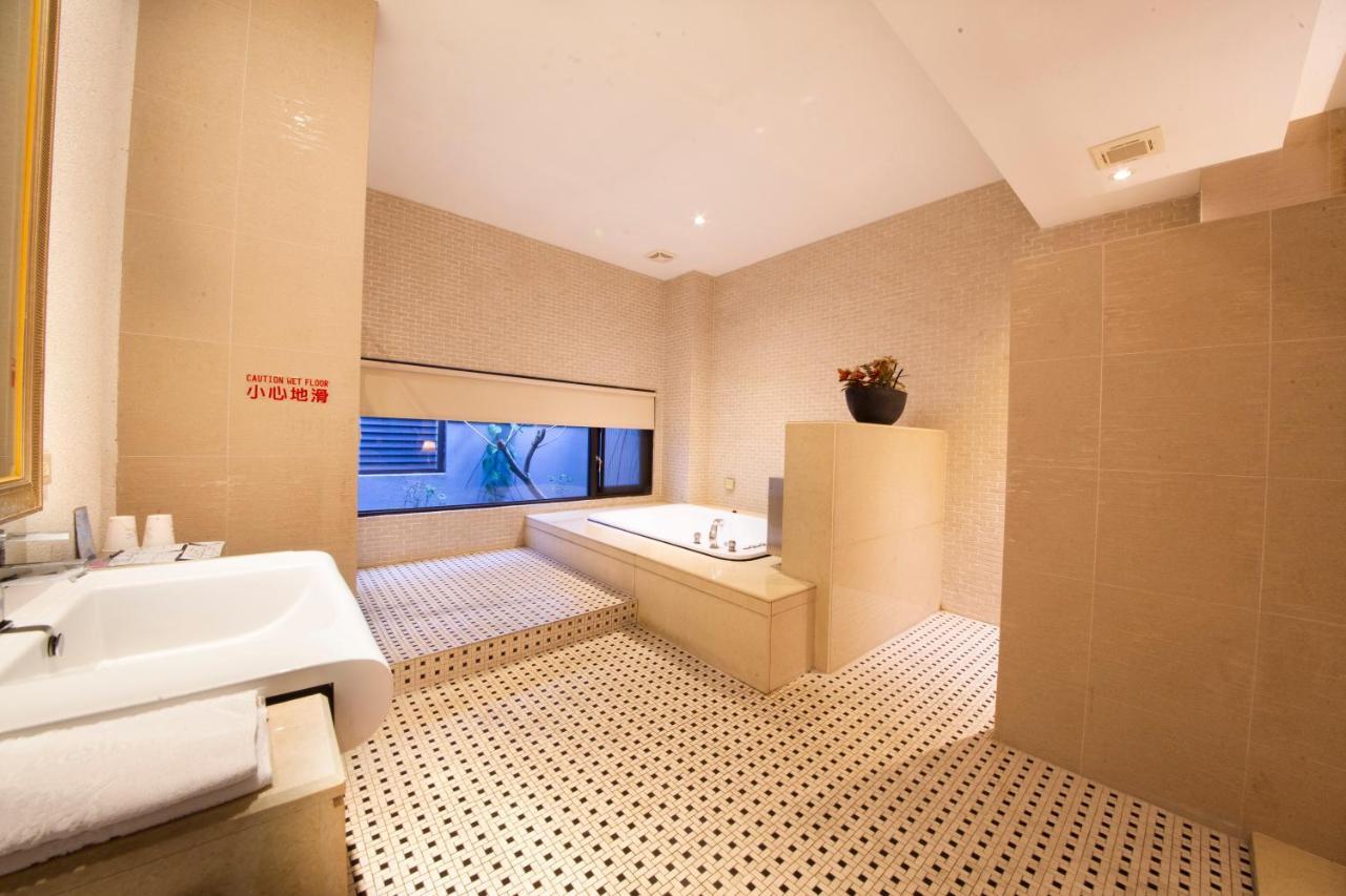 Li-Gin Motel Chiayi City Exterior foto
