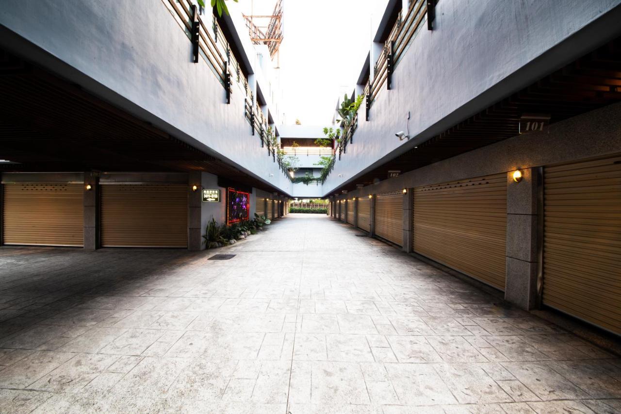 Li-Gin Motel Chiayi City Exterior foto